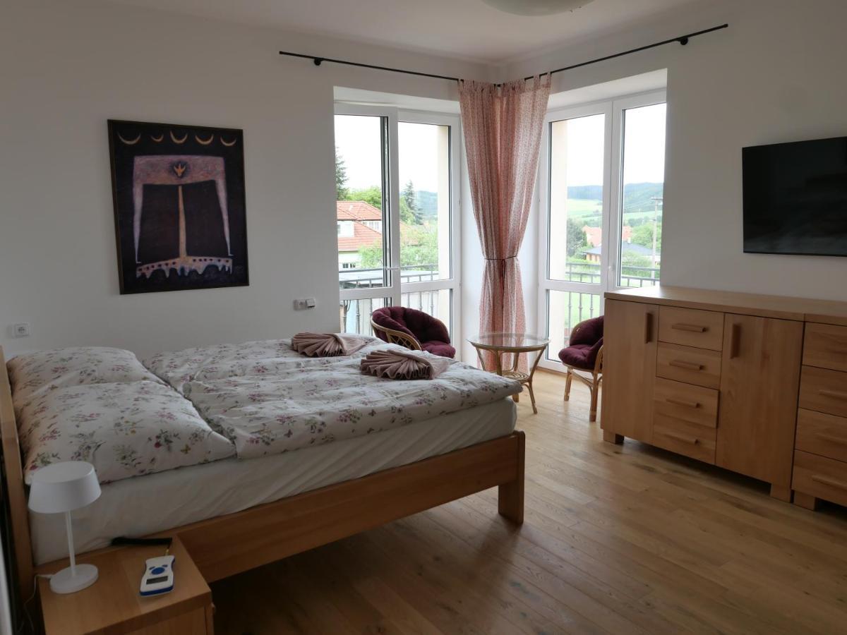 Penzion Renesance Drnovice  Luaran gambar